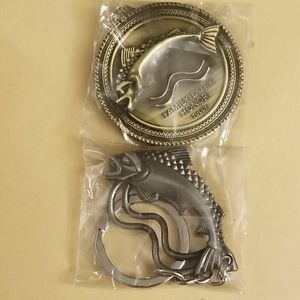 2 Game of Thrones keychains